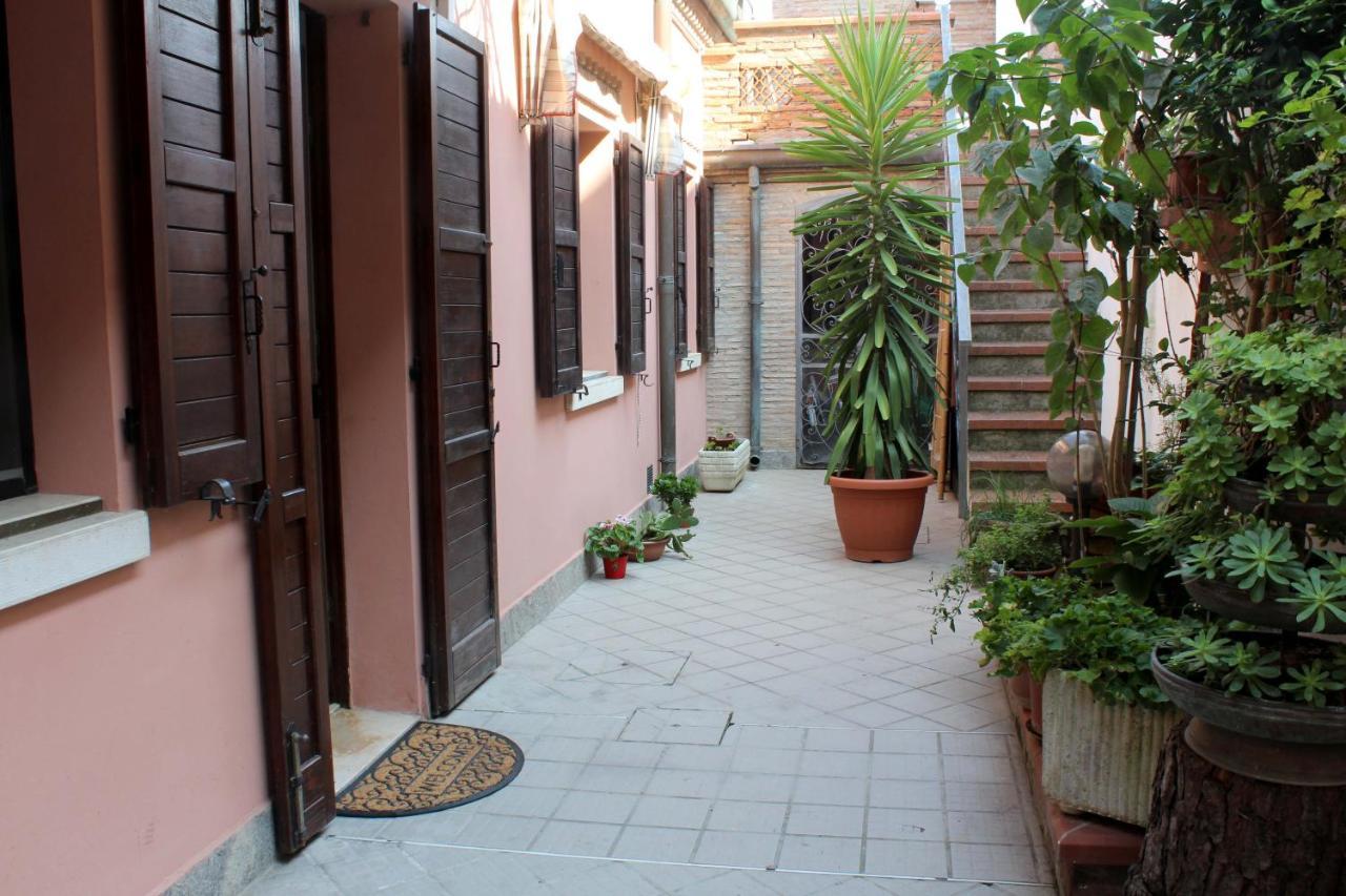 Porta Del Carmine Bed & Breakfast Comacchio Dış mekan fotoğraf